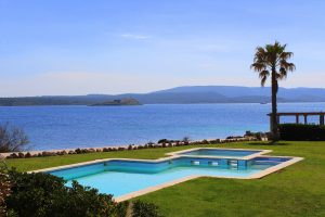 Luxury homes for casual lifestyle